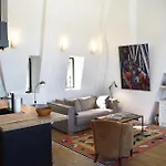 Artist Loft Paris